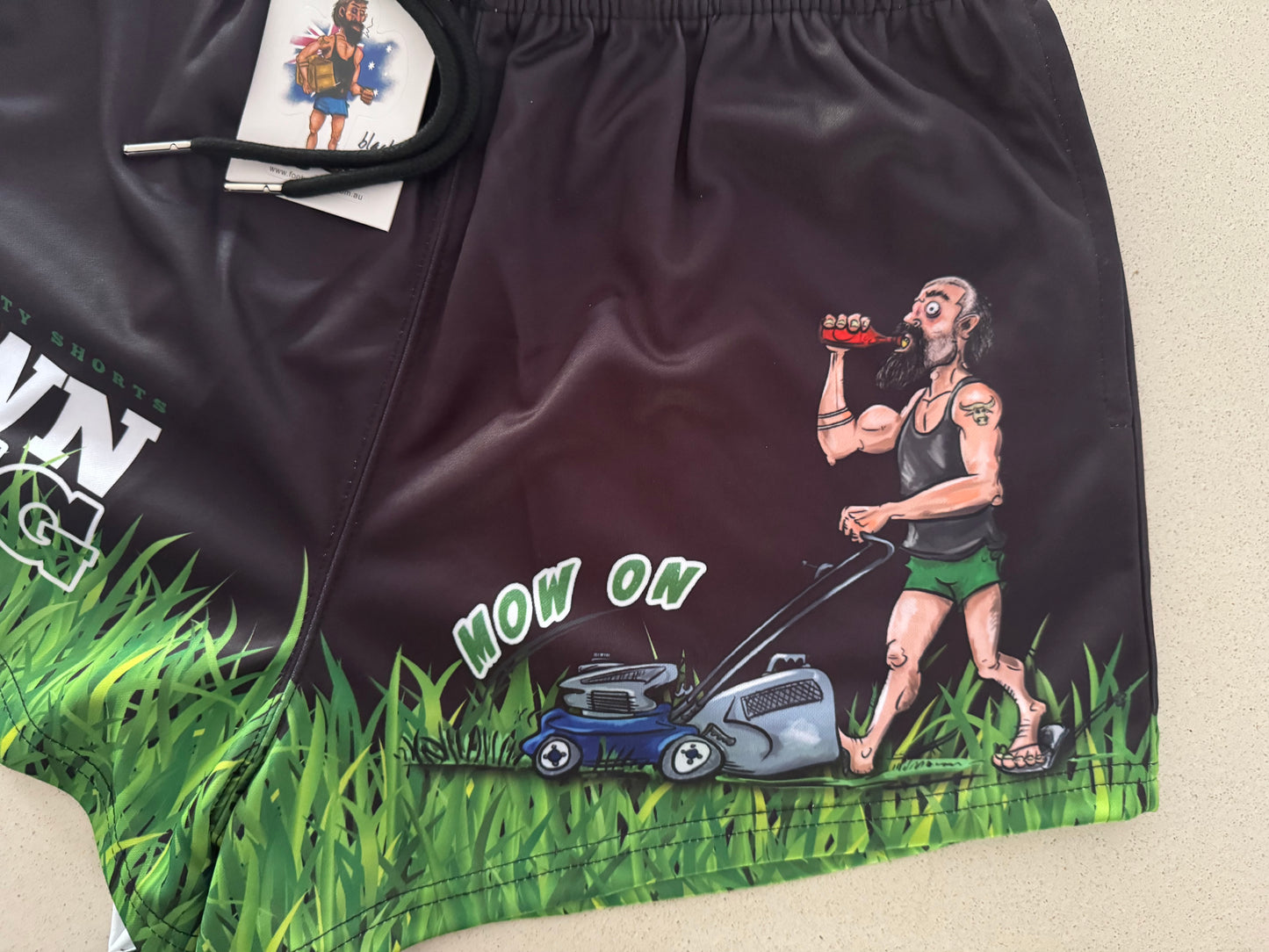 🔥NEW🔥 Lawn King "Mow On" Footy Shorts (With Pockets)
