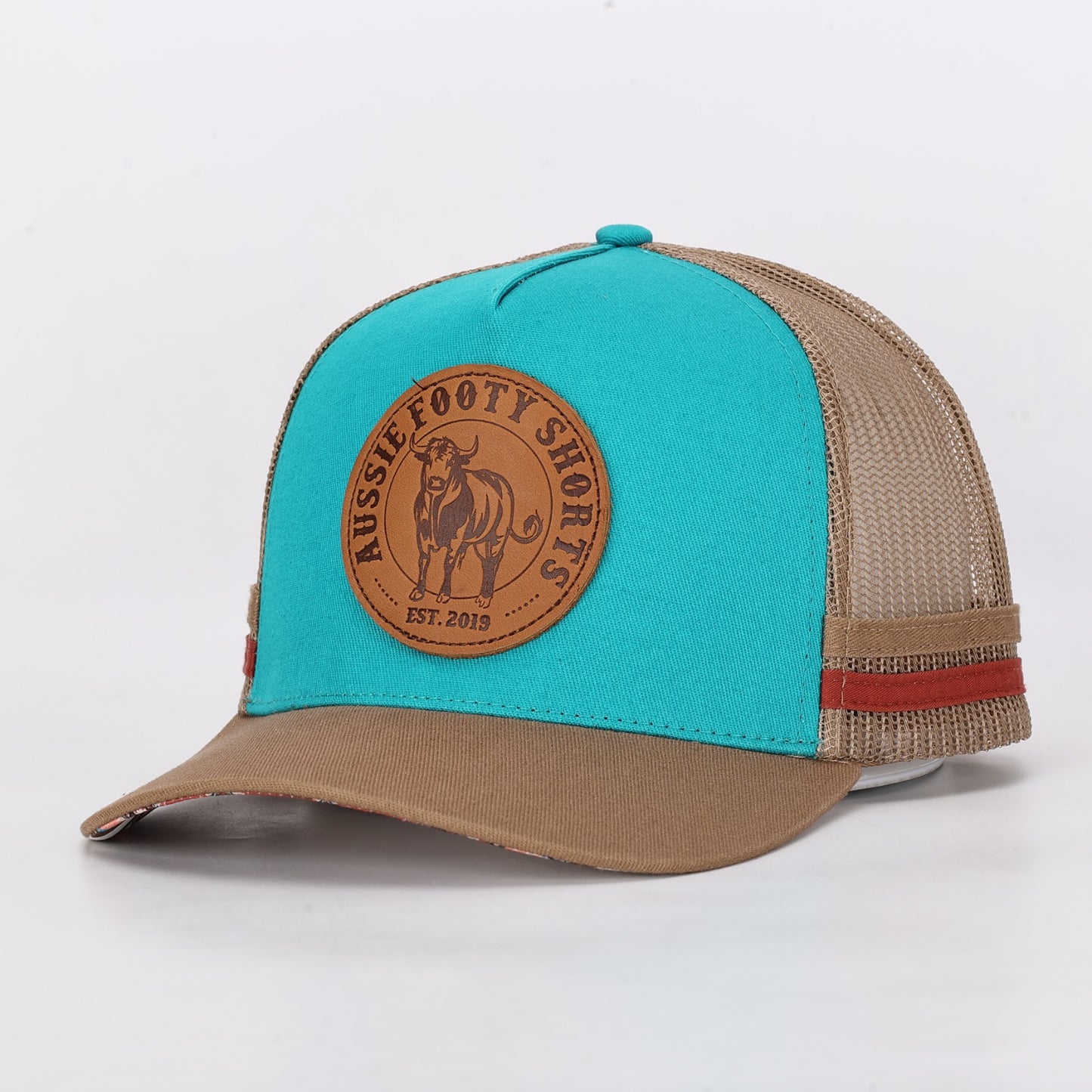 🔥NEW🔥 Truckers Hat | Country Made, Bull, Leather Patch Aztec