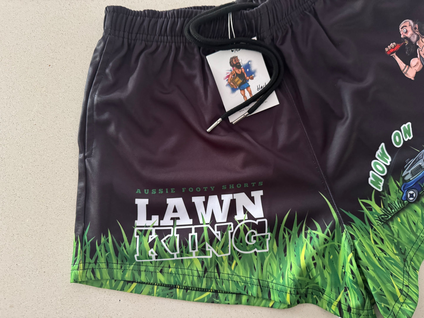 🔥NEW🔥 Lawn King "Mow On" Footy Shorts (With Pockets)