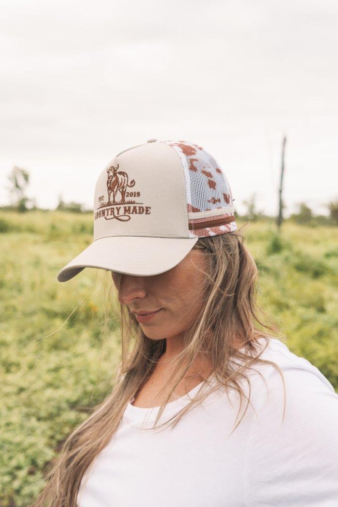 Truckers Hat, Country Made, BULL NEW