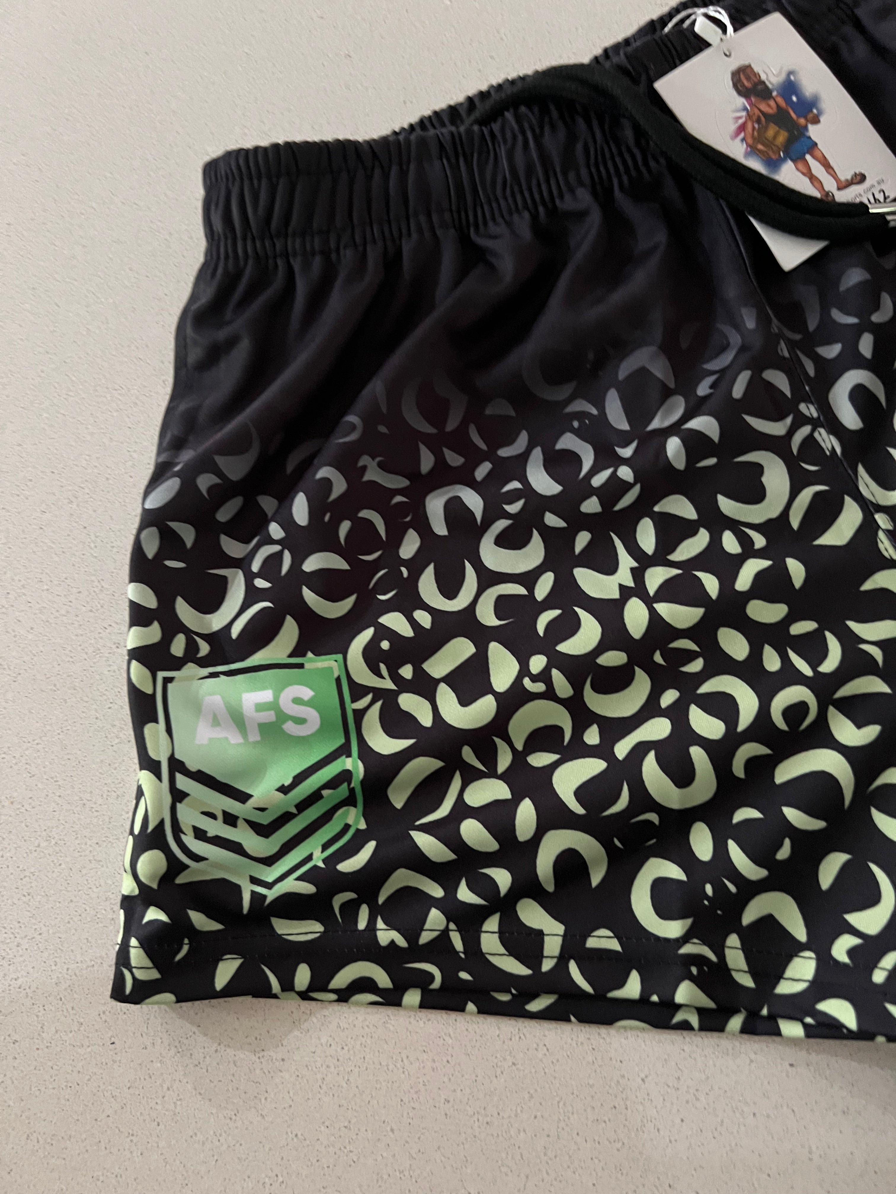 Murray Cod Footy Shorts (With Pockets)